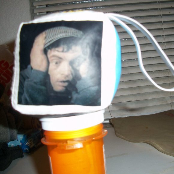 2 Different Little Shop of Horrors Car Hanger Cube & Keychain-Handmade - Picture 5 of 7